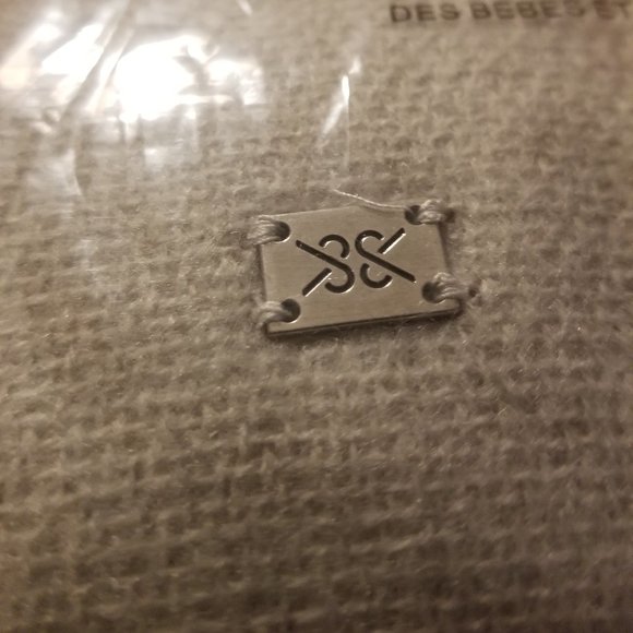 Soia & Kyo, MIREL Woven scarfigan with fringe, Quartz - Picture 6 of 9